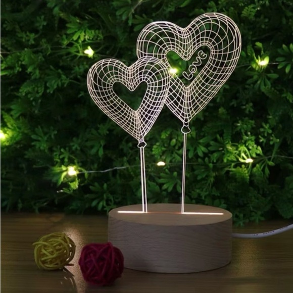 Heart-Shaped LED Light Decor with Love Design - Picture 1 of 4